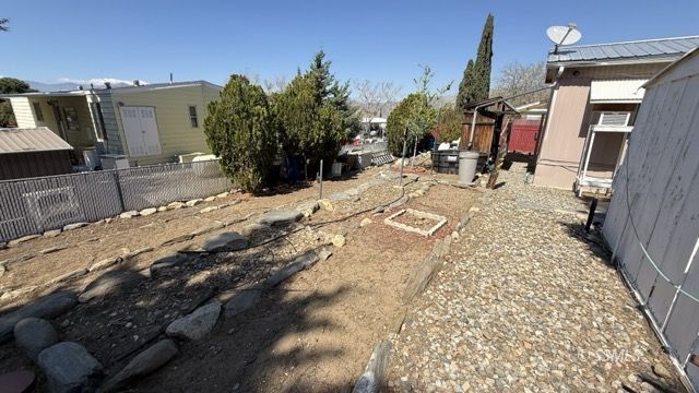 5019 Shawnee Road Weldon, CA 93283 - Photo 10 of 19