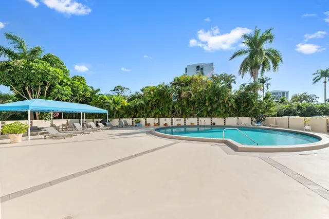 a view of a tall building