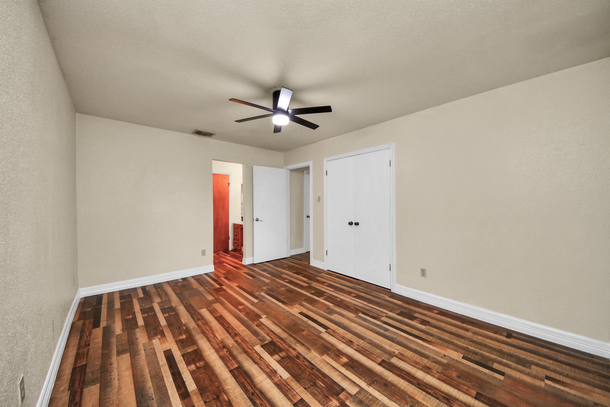 8407 Kirchner Road Manvel, TX 77578 - Photo 23 of 37 Bedroom 2