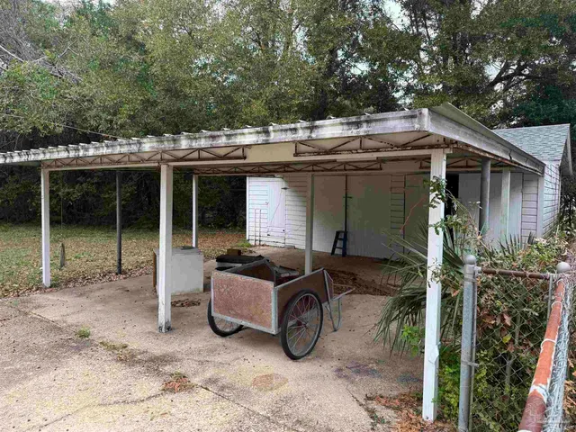 $299,900 | 1120 Barcia Drive, Pensacola, FL 32503