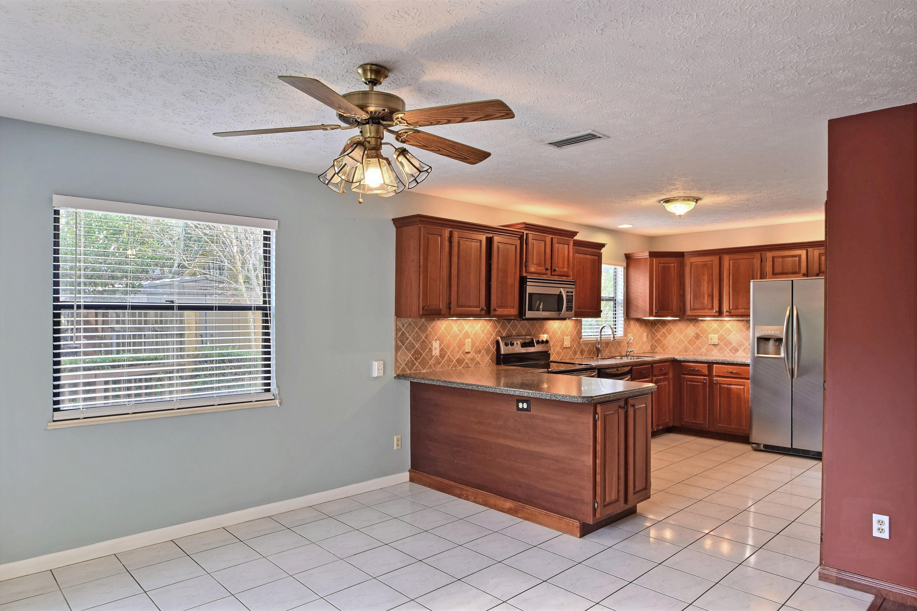 825 Southwest Rustic Circle Stuart, FL 34997 - Photo 12 of 29 Image00015