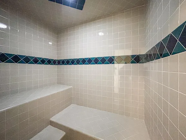 $1,048,000 | 8099 East Nees Avenue, Clovis, CA 93619