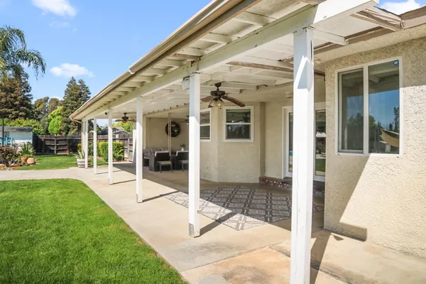 $1,048,000 | 8099 East Nees Avenue, Clovis, CA 93619