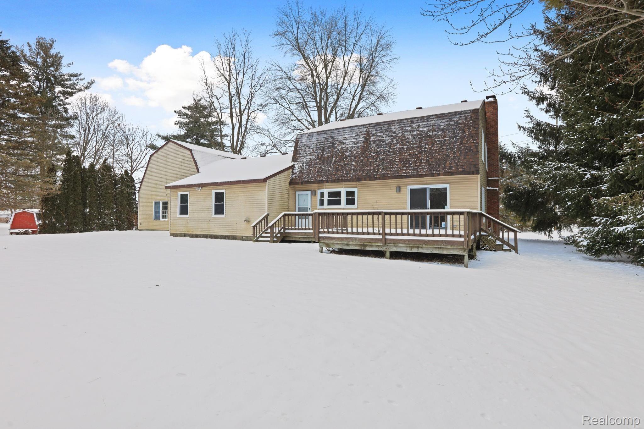 3490 Lightle Road North Street, MI 48049 - Photo 8 of 31 9-web-or-mls-3490 Lightle Rd Clyde - 08.jpg
