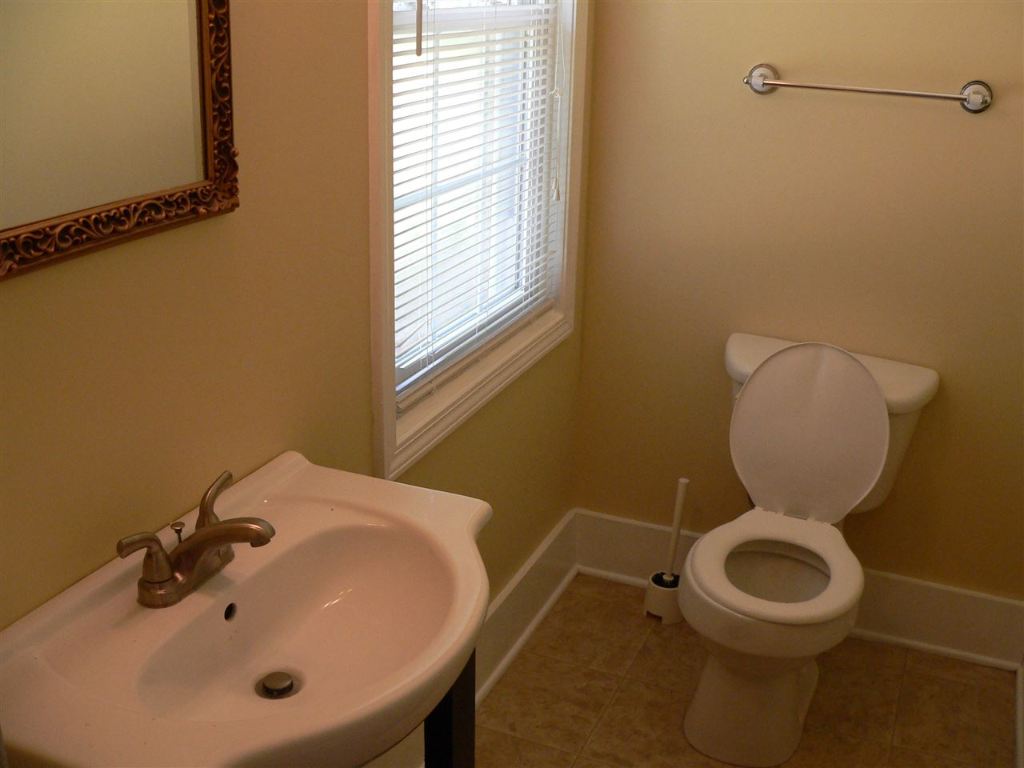 245 Lecroy Road Walhalla, SC 29691 - Photo 9 of 10 Gallery Image 9