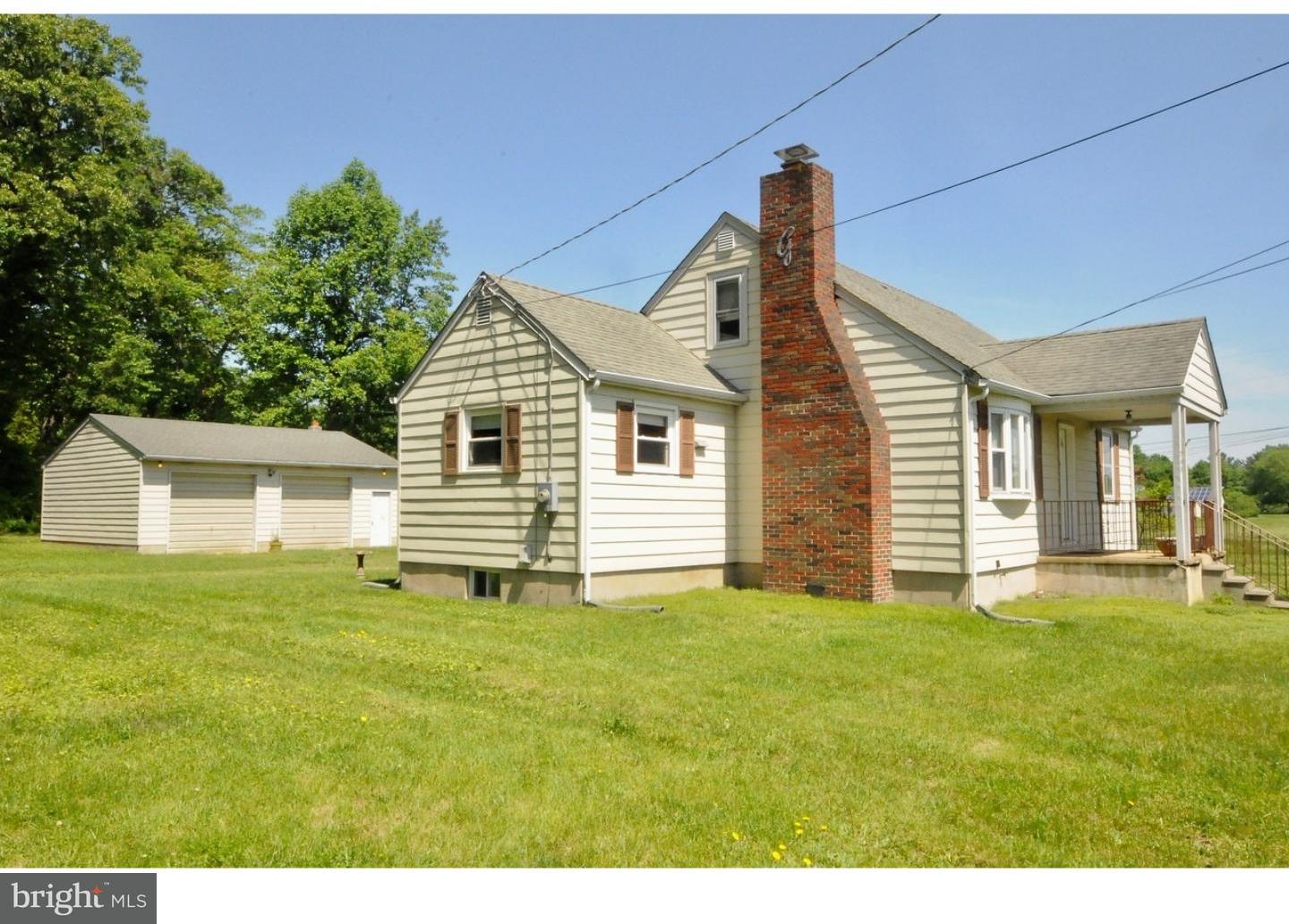 240 Barnsboro Road Sewell, NJ 08080 - Photo 3 of 4 Gallery Image 3