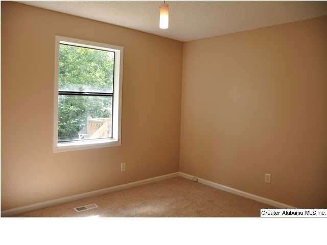 1421 Tropical Lane Alabaster, AL 35007 - Photo 26 of 31