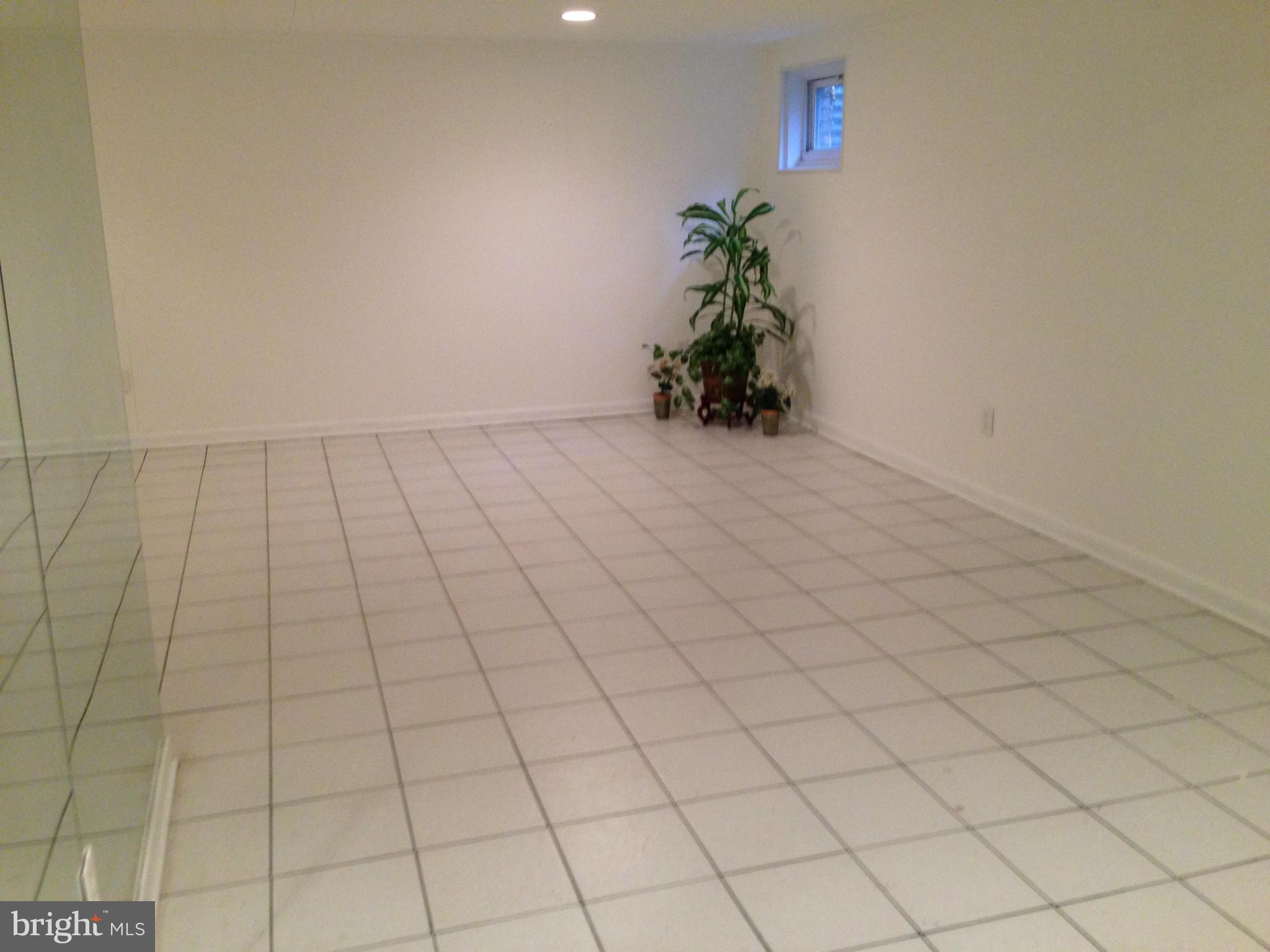 12321 Falls Road Potomac, MD 20854 - Photo 14 of 30 Recreation Room