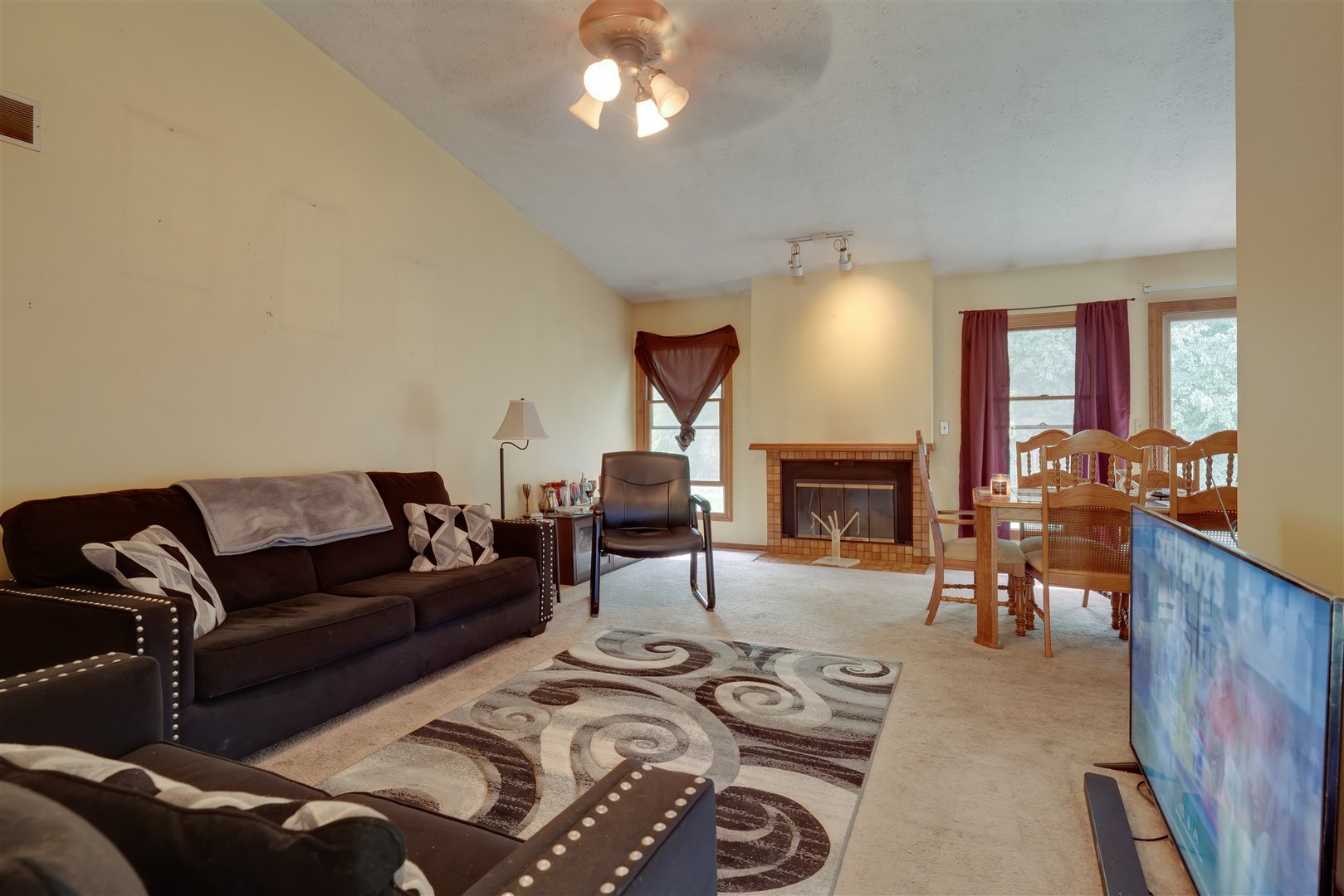 1311 Clover Lane Normal, IL 61761 - Photo 4 of 22