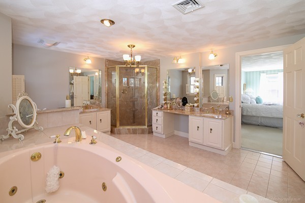 79 Campion Road North Andover, MA 01845 - Photo 19 of 30 Gallery Image 19