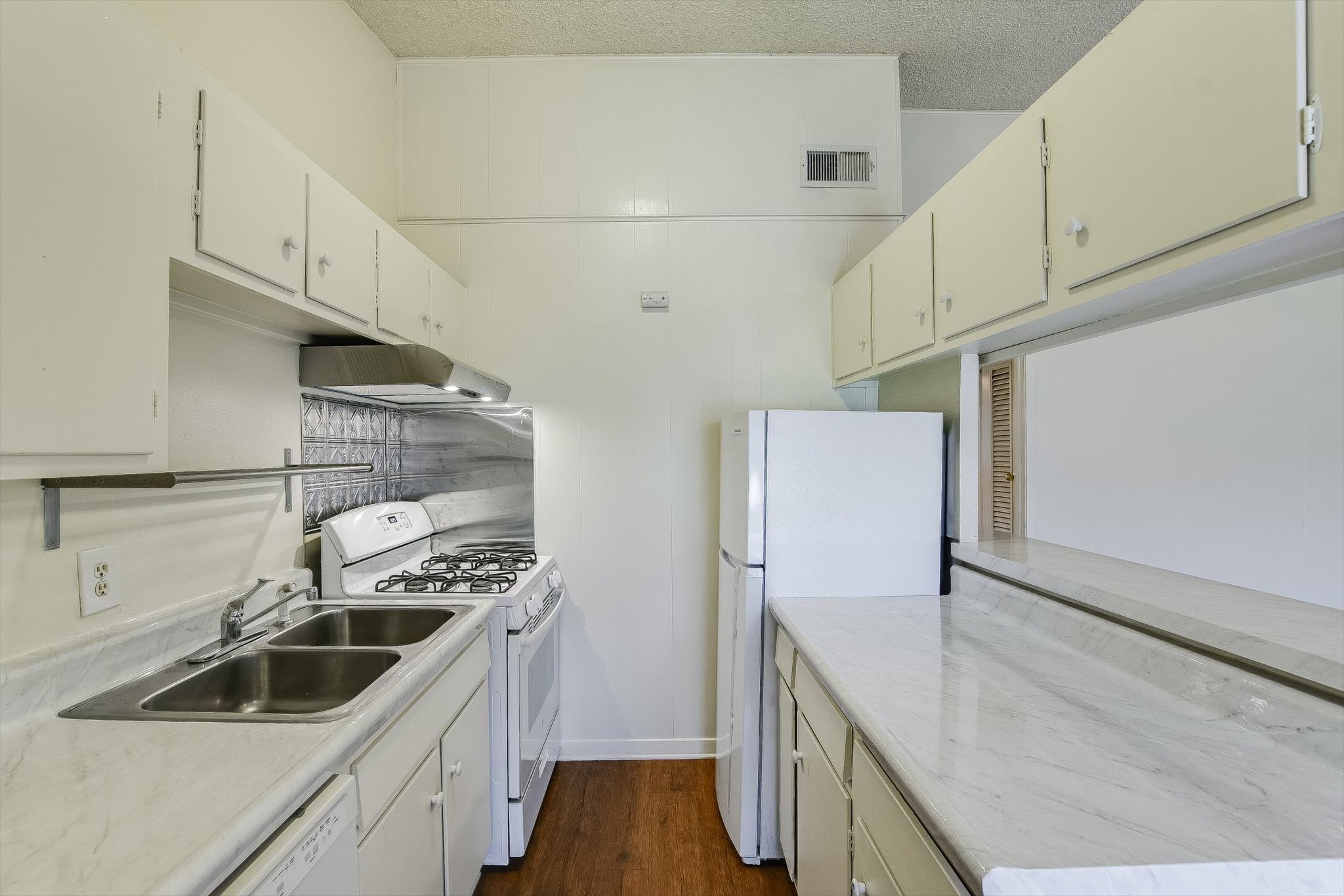 612 West 51st Street, Unit 103 Austin, TX 78751 - Photo 6 of 10