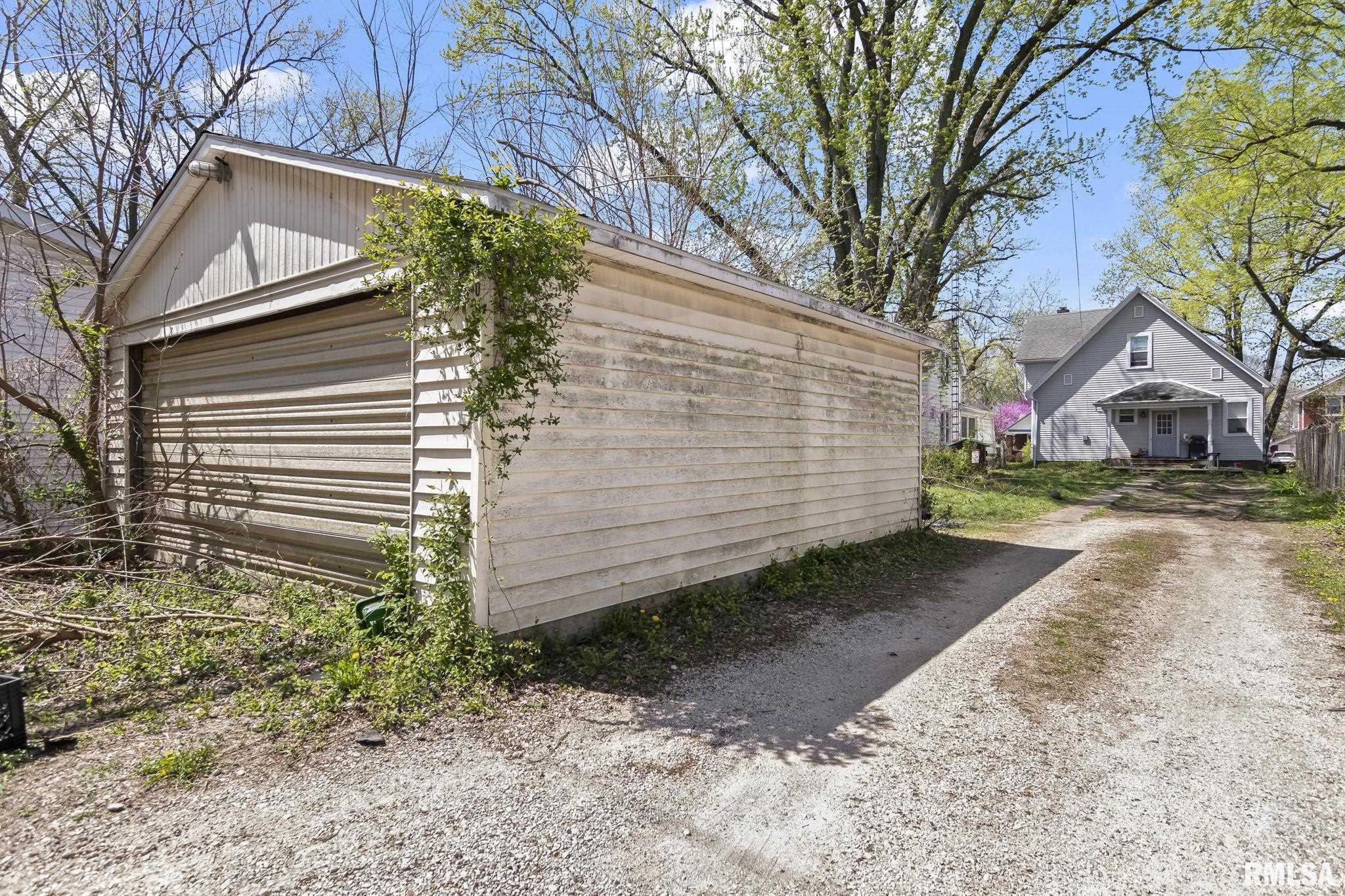 108 South MacArthur Boulevard Springfield, IL 62704 - Photo 22 of 23