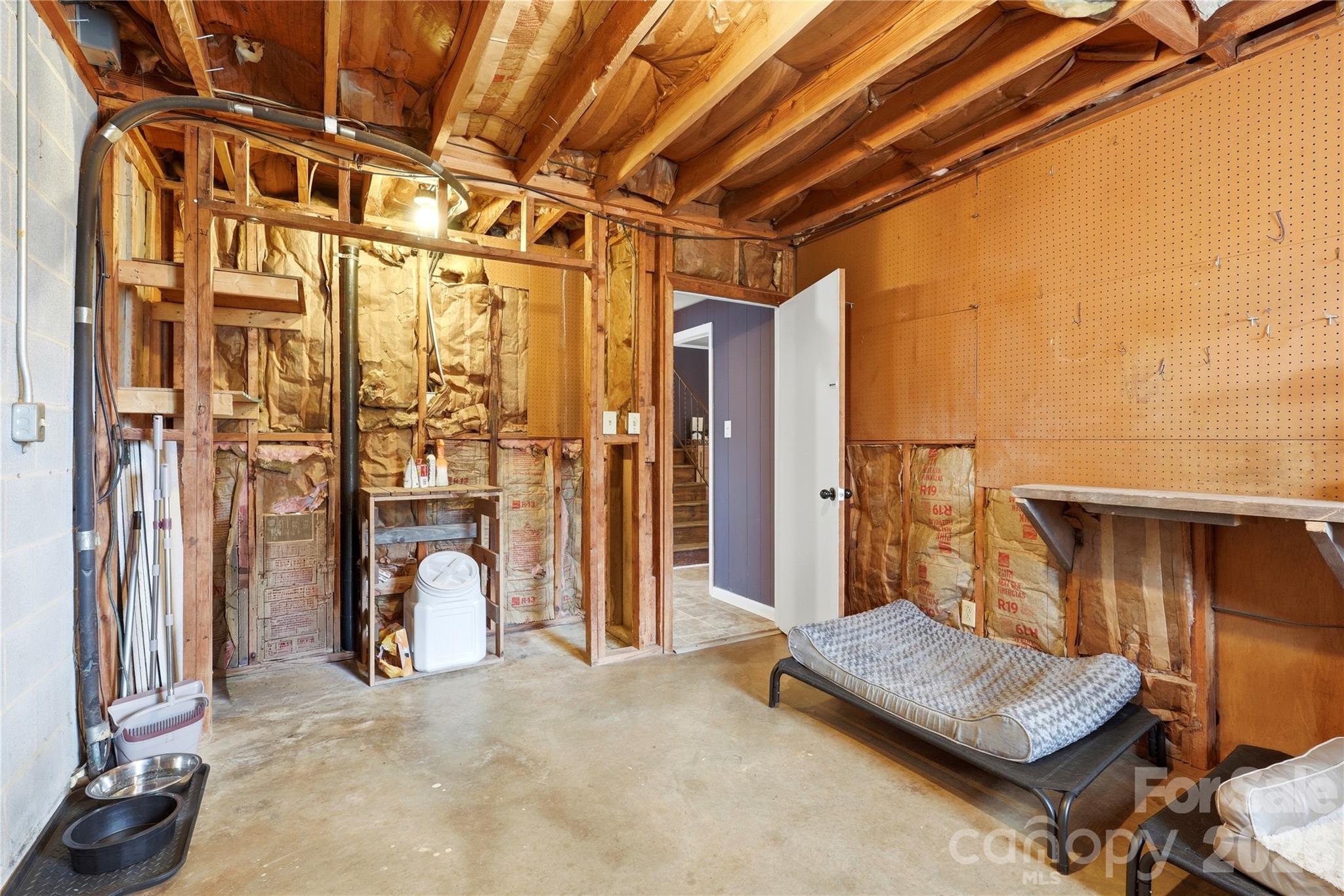 235 Havenhurst Road Hickory, NC 28601 - Photo 29 of 48