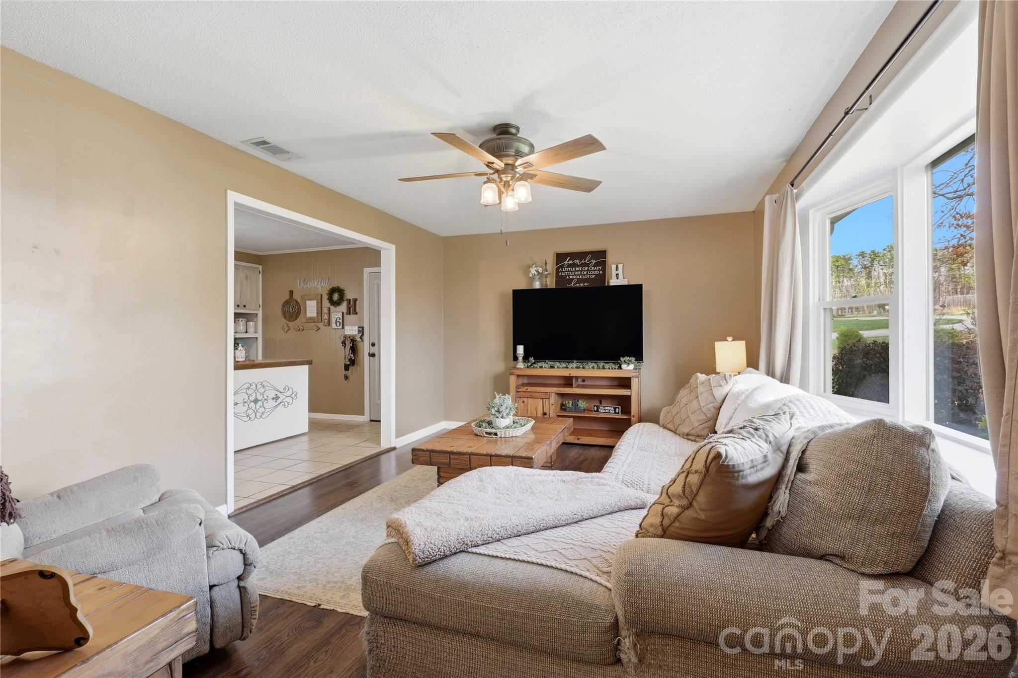 235 Havenhurst Road Hickory, NC 28601 - Photo 6 of 48