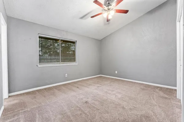 $1,850 | 23135 Birnam Wood Boulevard, Spring, TX 77373