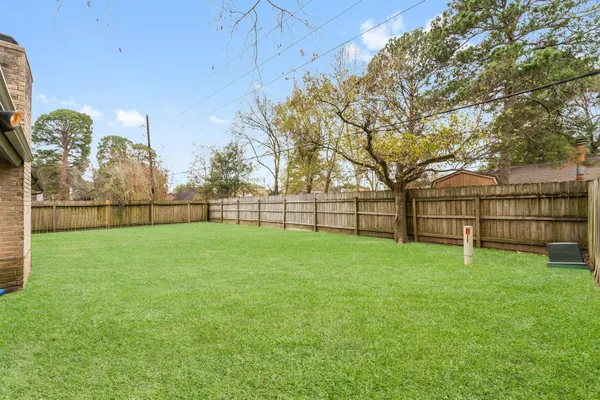 $1,850 | 23135 Birnam Wood Boulevard, Spring, TX 77373