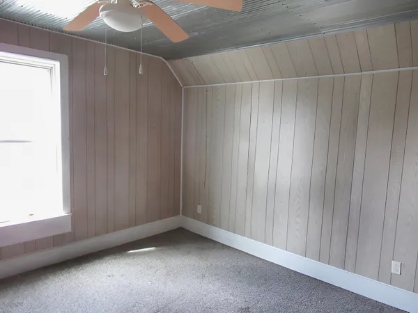 $49,900 | 1208 Marshall Street, Paris, IL 61944