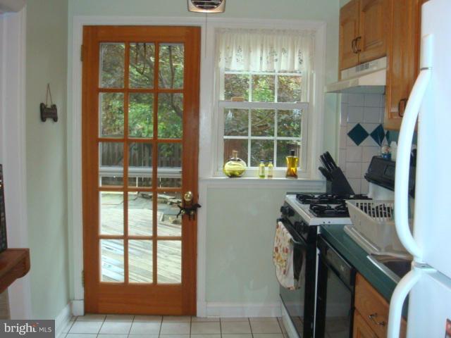 162 Dumbarton Road Baltimore, MD 21212 - Photo 17 of 30 Kitchen