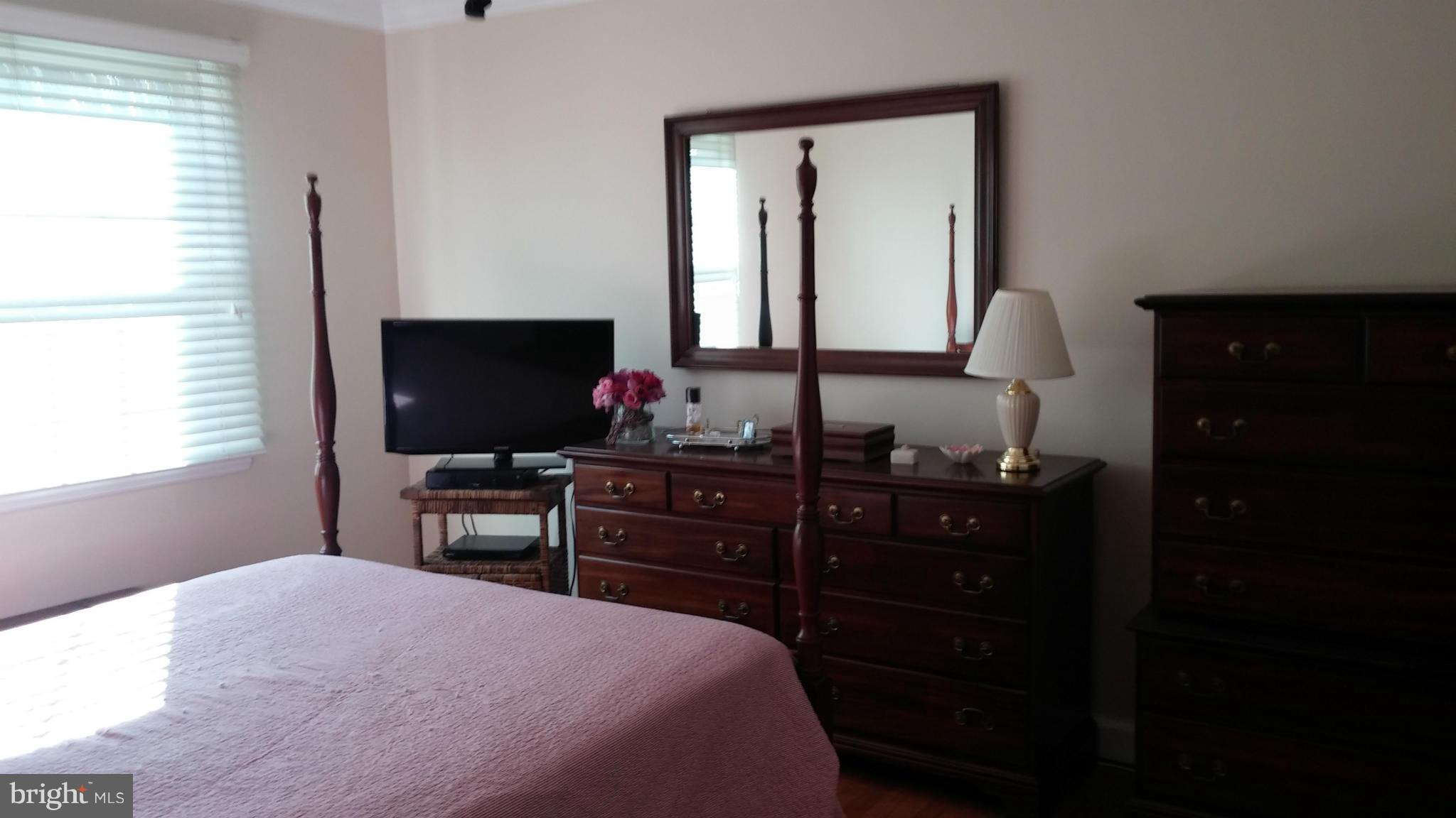 162 Dumbarton Road Baltimore, MD 21212 - Photo 21 of 30 Bedroom (Master)