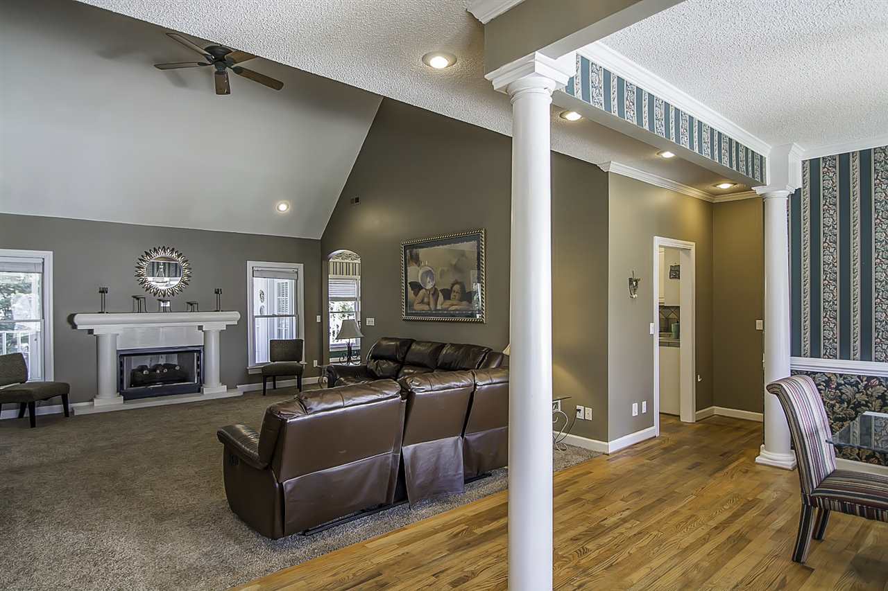 342 Old South Road Duncan, SC 29334 - Photo 3 of 24 Gallery Image 3