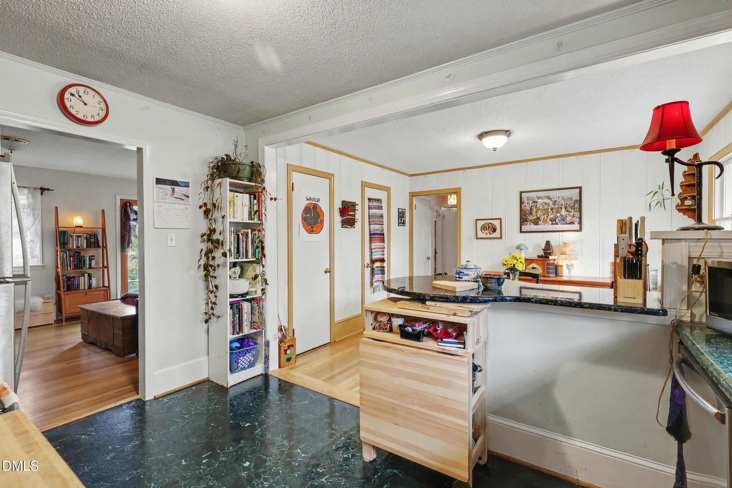 325 Meredith Street Raleigh, NC 27606 - Photo 17 of 30 017_file_4687