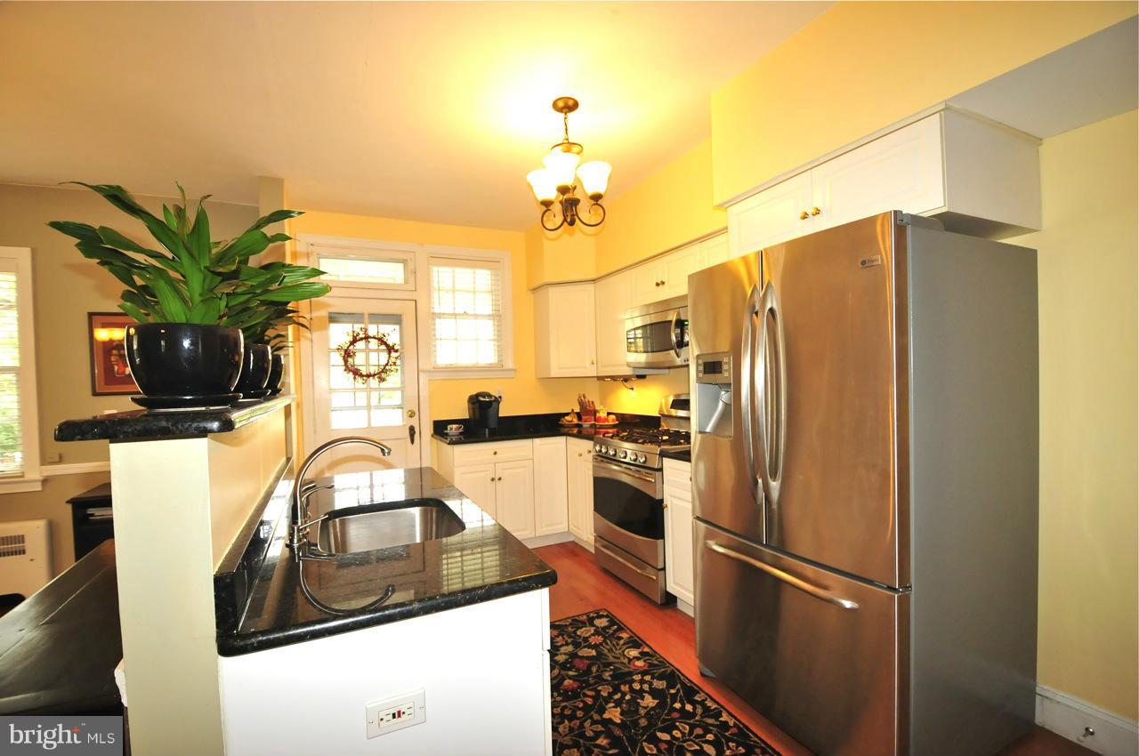200 Dunkirk Road Baltimore, MD 21212 - Photo 9 of 23 Kitchen