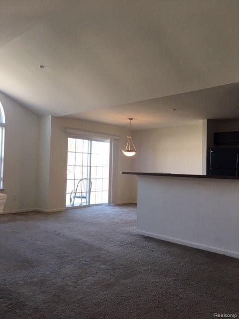 29603 Fox Run Circle Warren, MI 48092 - Photo 13 of 63