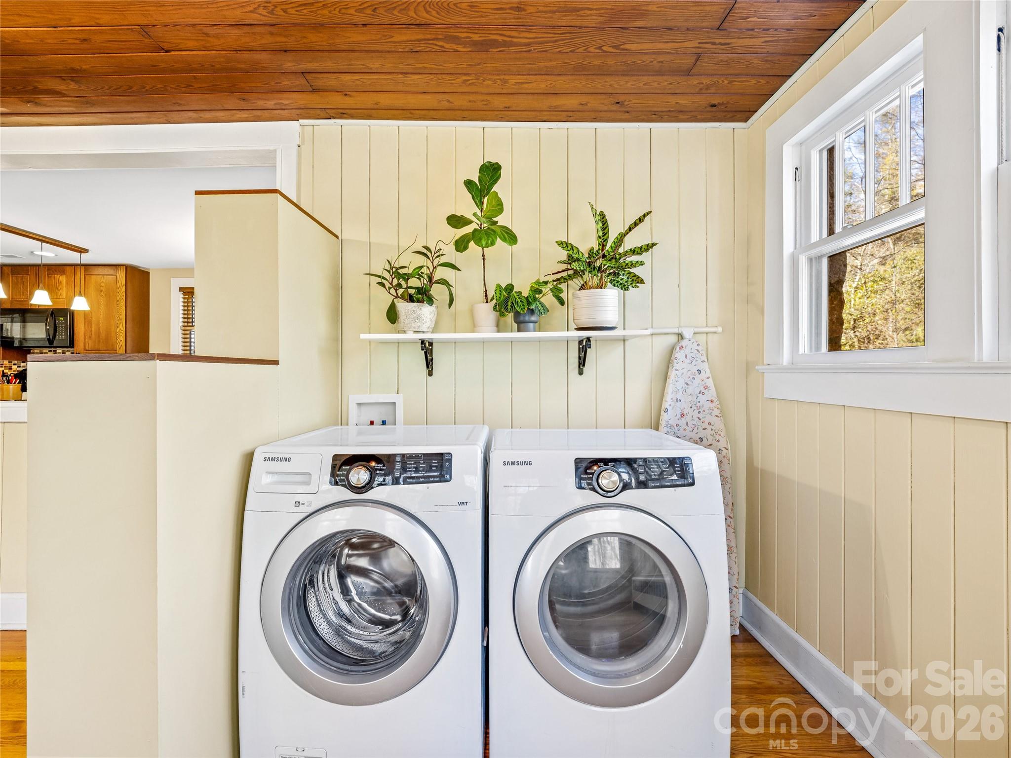 104 Campground Road Hendersonville, NC 28791 - Photo 15 of 32 a utility room with dryer and washer