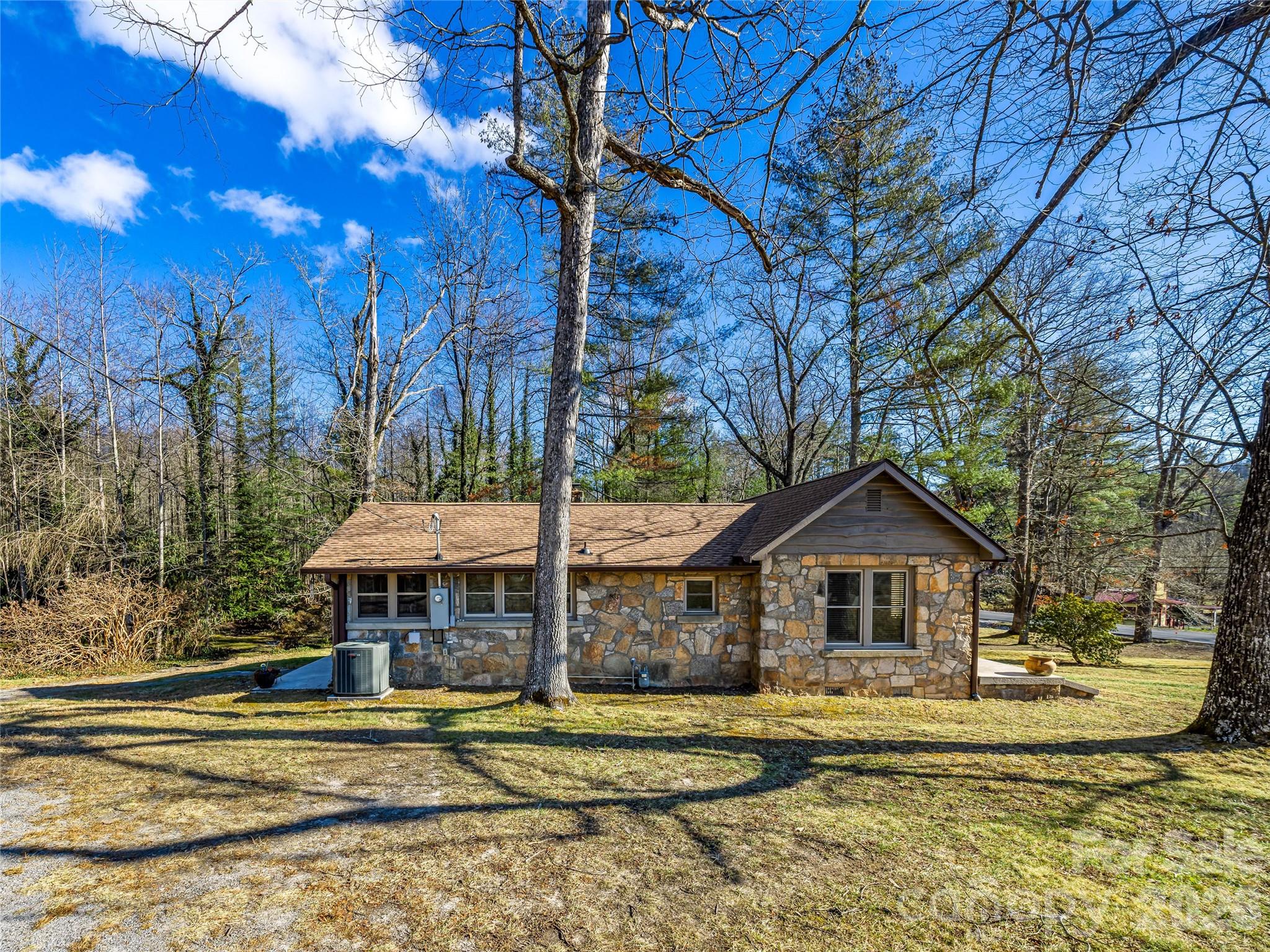 104 Campground Road Hendersonville, NC 28791 - Photo 24 of 32