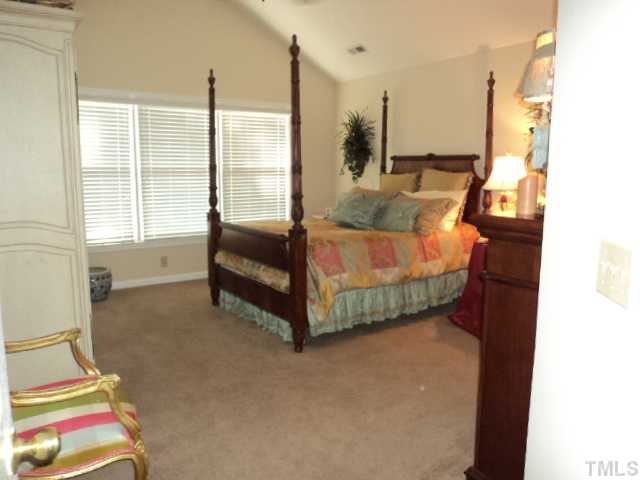 1509 Pecore Place Raleigh, NC 27615 - Photo 10 of 21 High Ceiling and sitting area