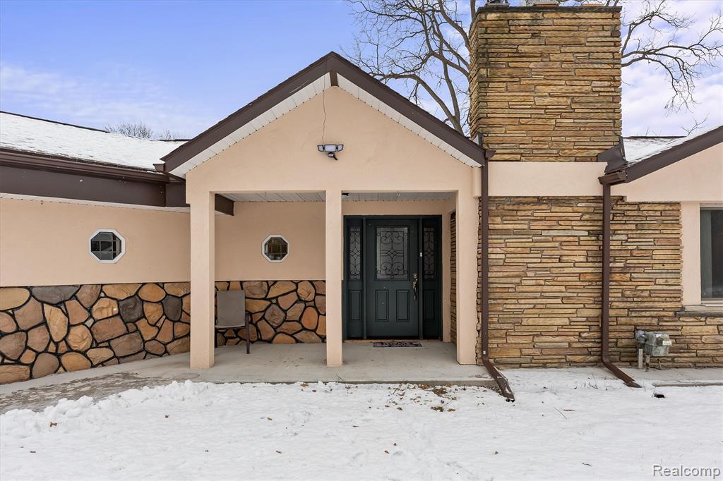 15500 Millar Road Clinton Township, MI 48036 - Photo 4 of 27