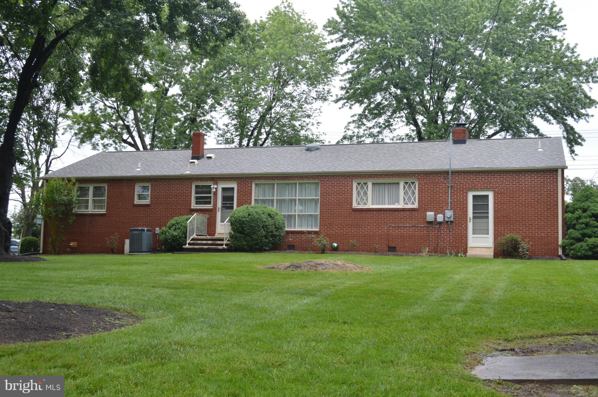 8806 Sudley Road Manassas, VA 20110 - Photo 23 of 28 Exterior Rear