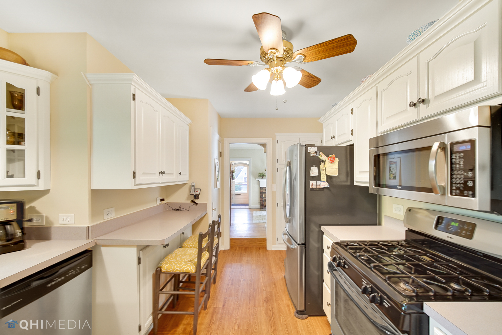 1833 Sycamore Road Homewood, IL 60430 - Photo 10 of 27