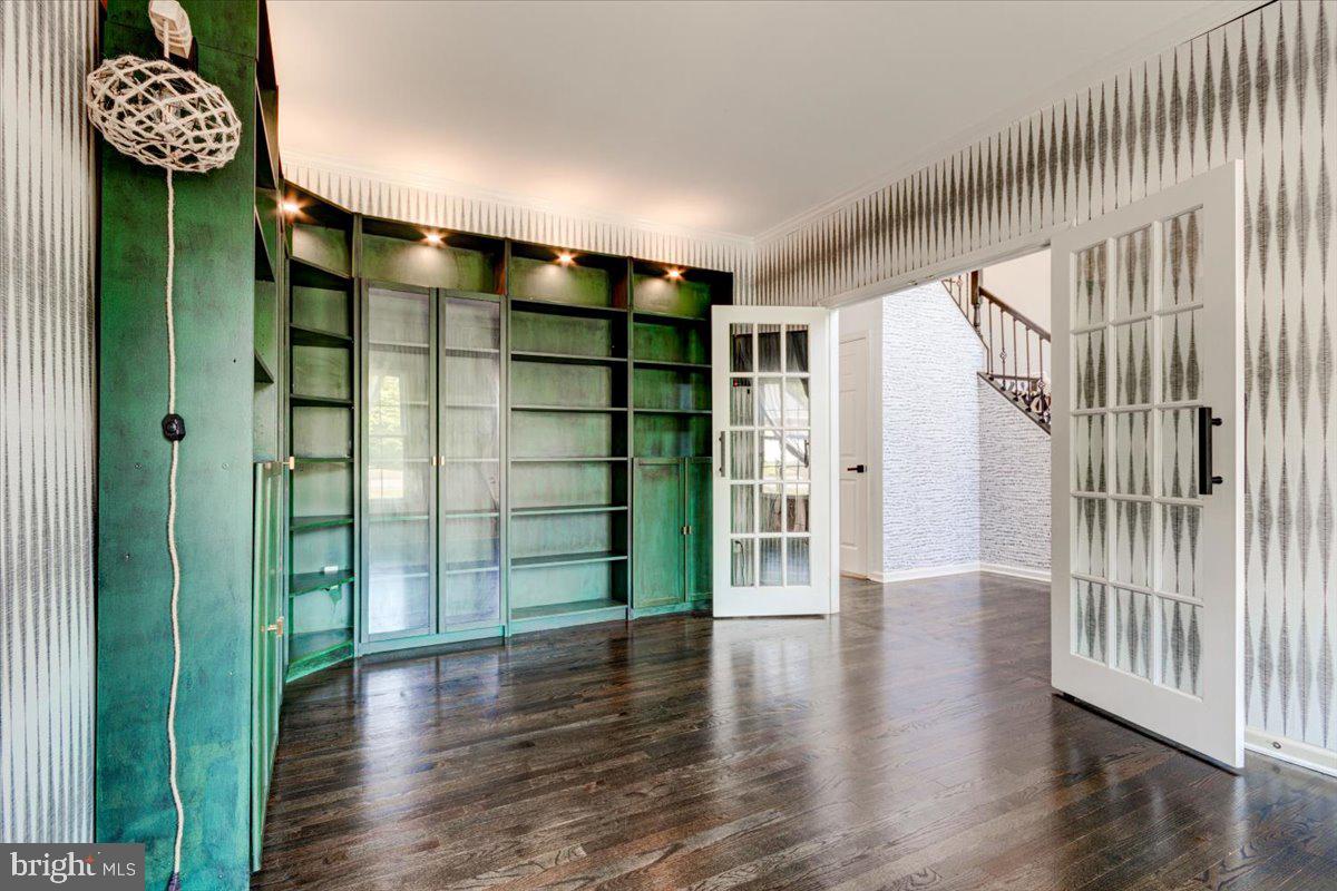 12581 Curling Road Manassas, VA 20112 - Photo 11 of 53 Back View of Main Floor Room