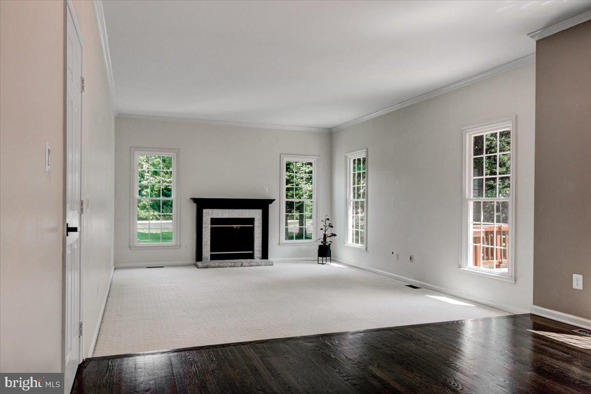 12581 Curling Road Manassas, VA 20112 - Photo 19 of 53 Great Room