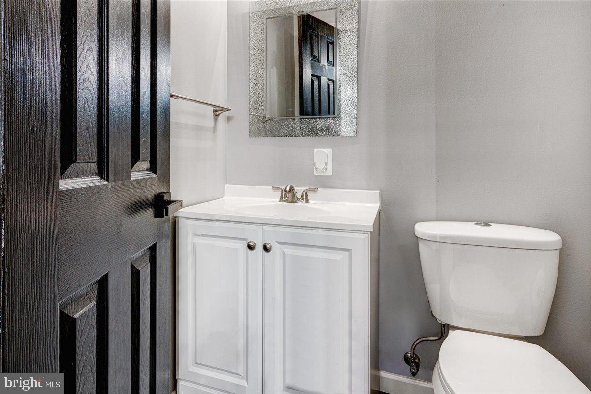 12581 Curling Road Manassas, VA 20112 - Photo 22 of 53 Basement Half Bathroom