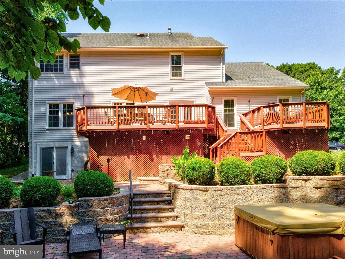 12581 Curling Road Manassas, VA 20112 - Photo 43 of 53 Backyard Ready to Party!