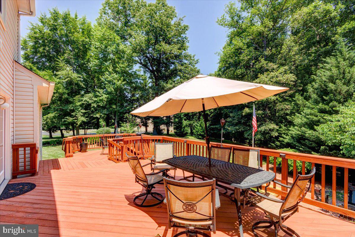 12581 Curling Road Manassas, VA 20112 - Photo 51 of 53 Come Sit and Listen