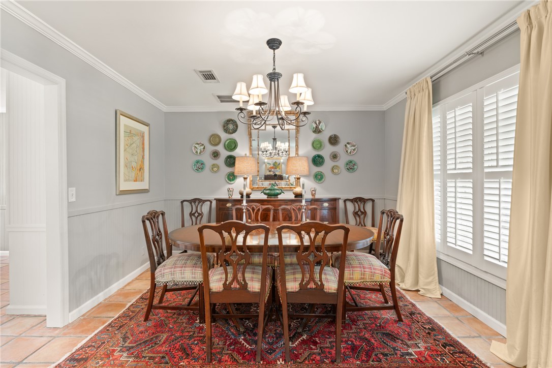 108 North Windward Drive St. Simons Island, GA 31522 - Photo 11 of 36