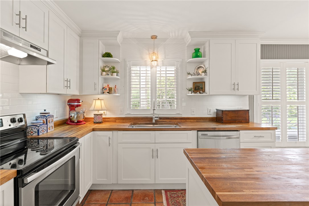 108 North Windward Drive St. Simons Island, GA 31522 - Photo 16 of 36