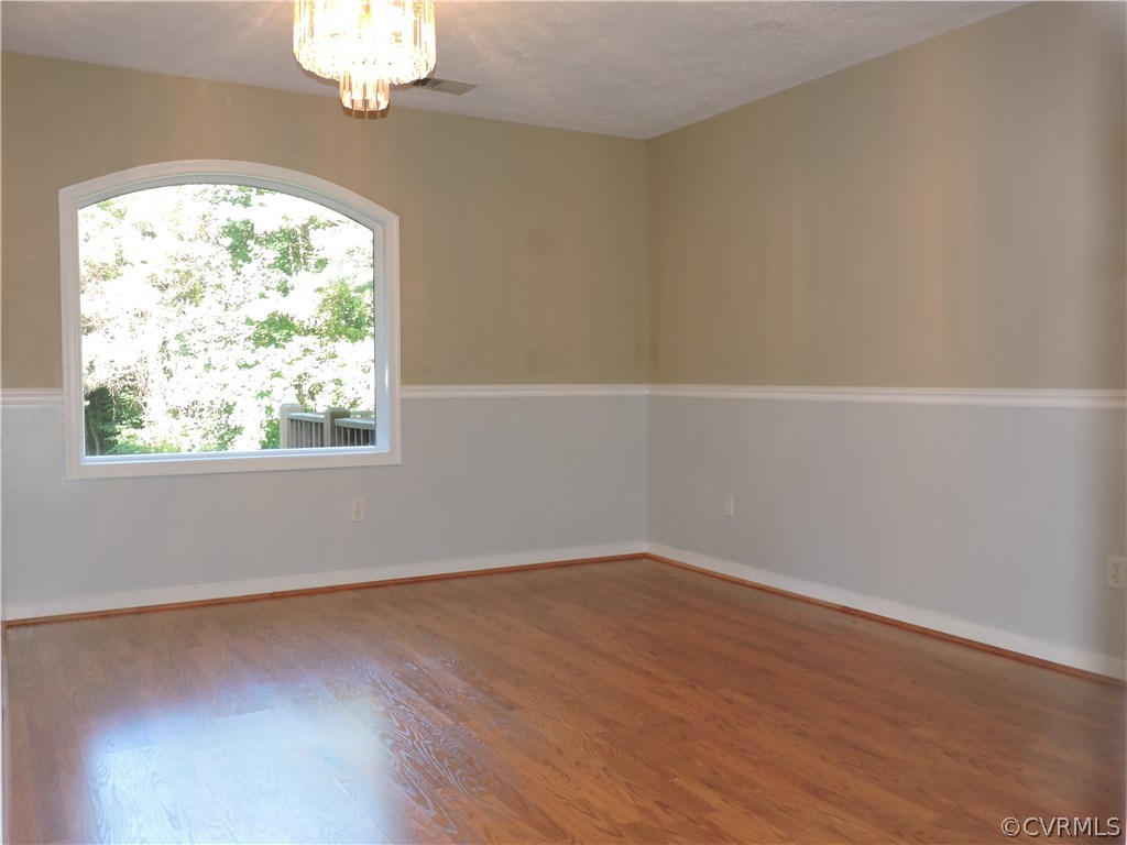 23640 Skinquarter Road Moseley, VA 23120 - Photo 7 of 34 Formal dining room