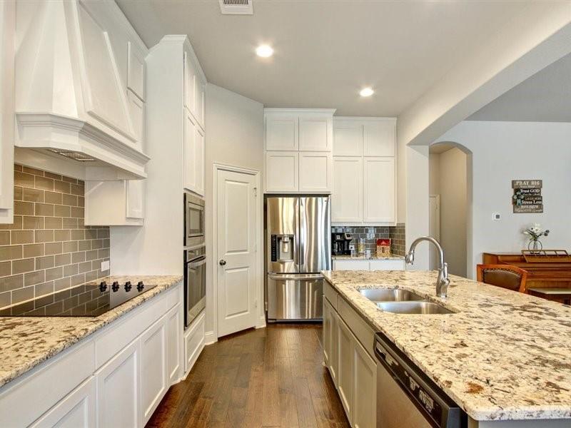 433 Garden Tree Trail Midlothian, TX 76065 - Photo 9 of 25 Stainless Steel Appliances in Kitchen
