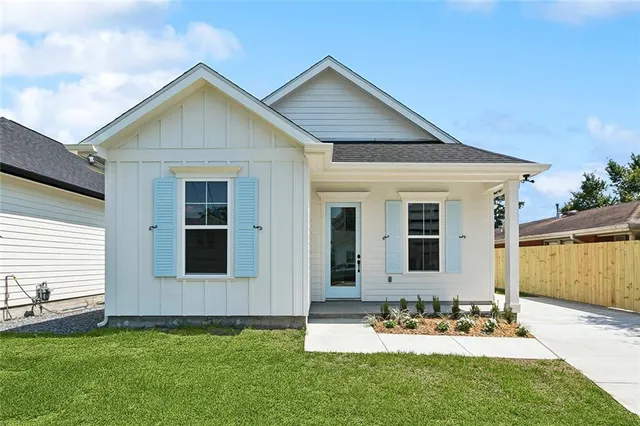 $325,000 | Undisclosed Address, Marrero, LA 70072