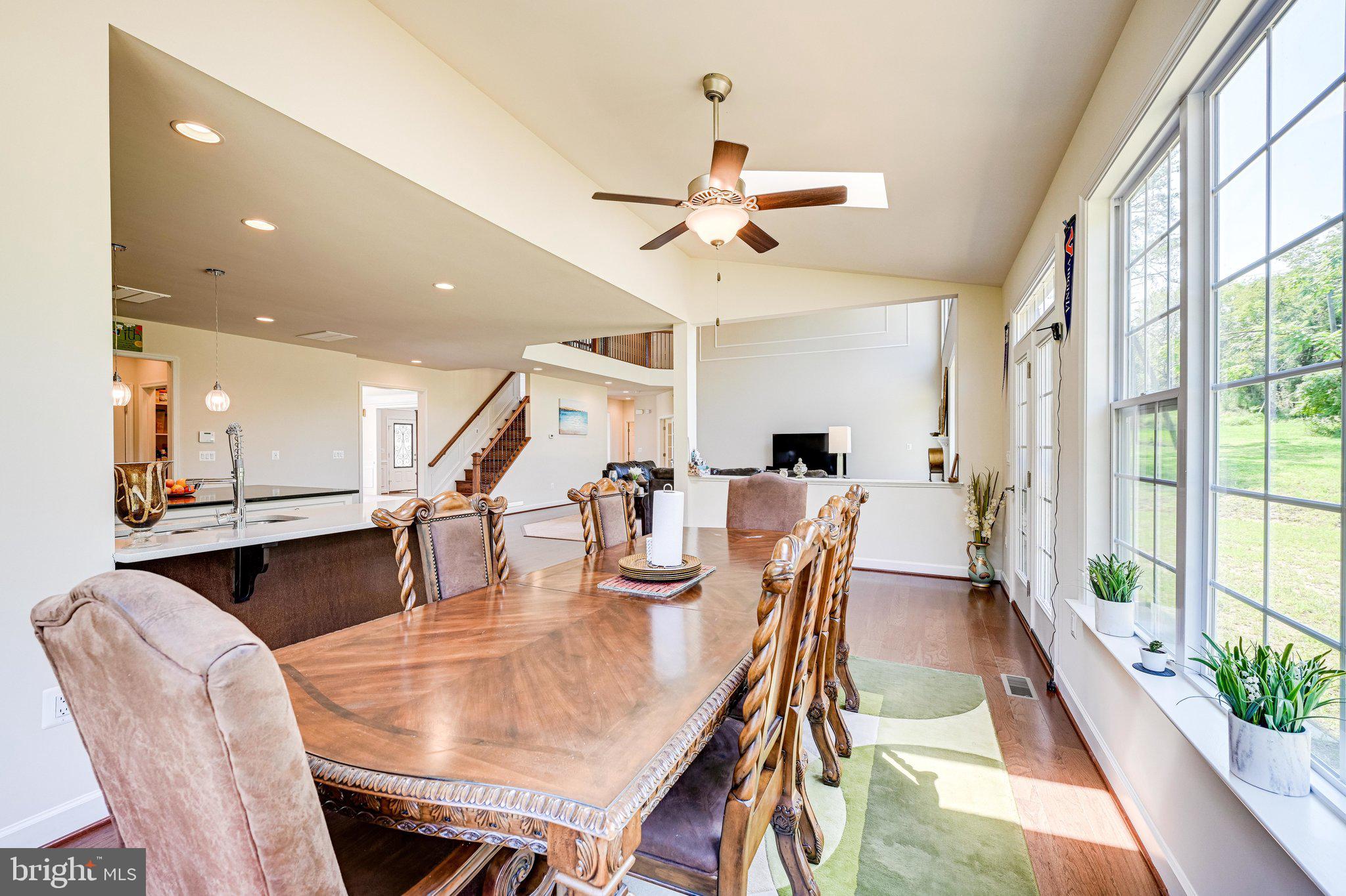 15506 Compton Road Centreville, VA 20121 - Photo 35 of 107