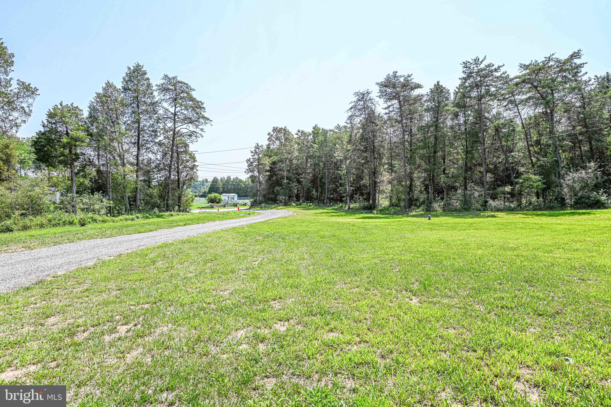 15506 Compton Road Centreville, VA 20121 - Photo 5 of 107