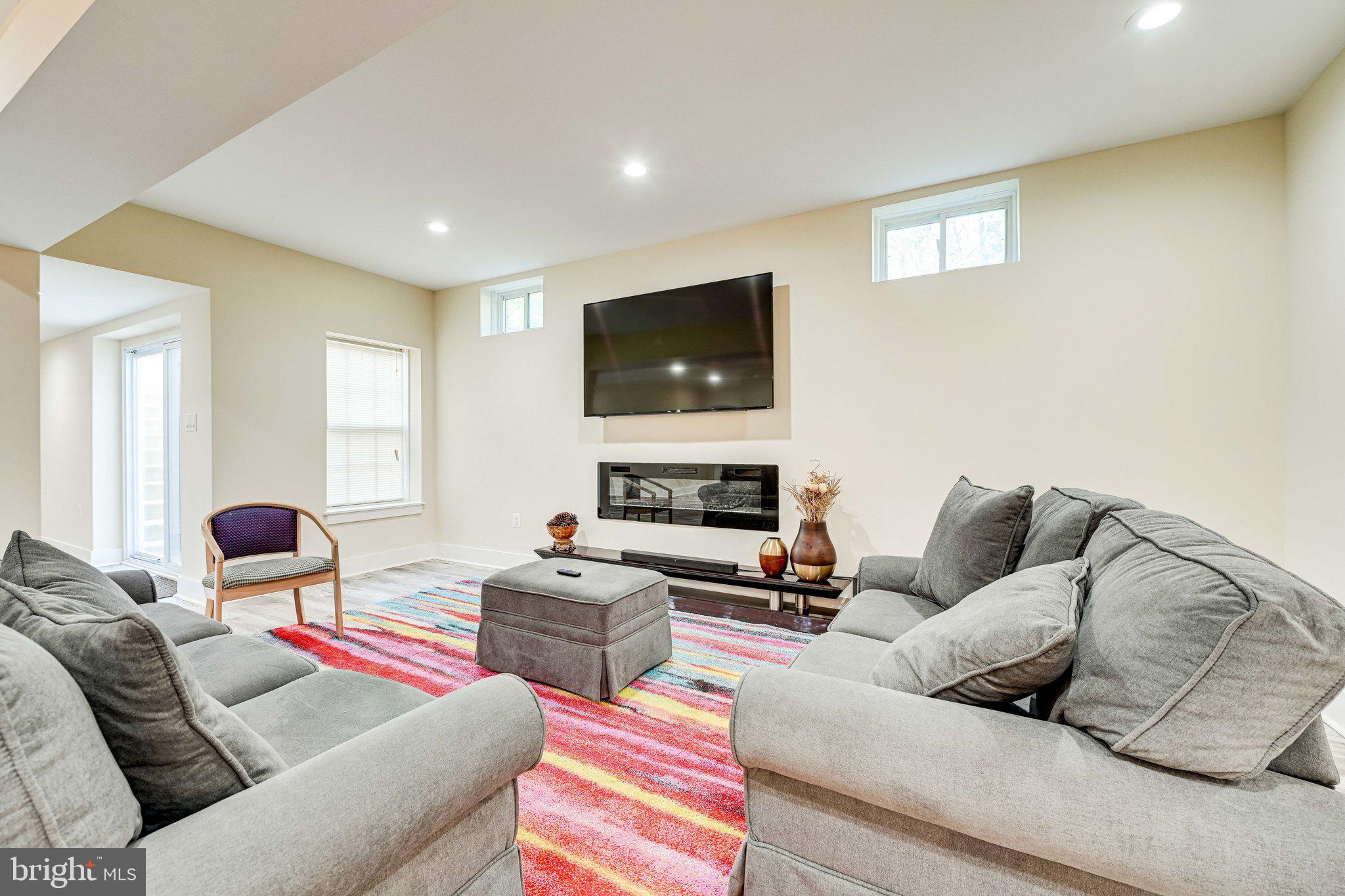 15506 Compton Road Centreville, VA 20121 - Photo 77 of 107