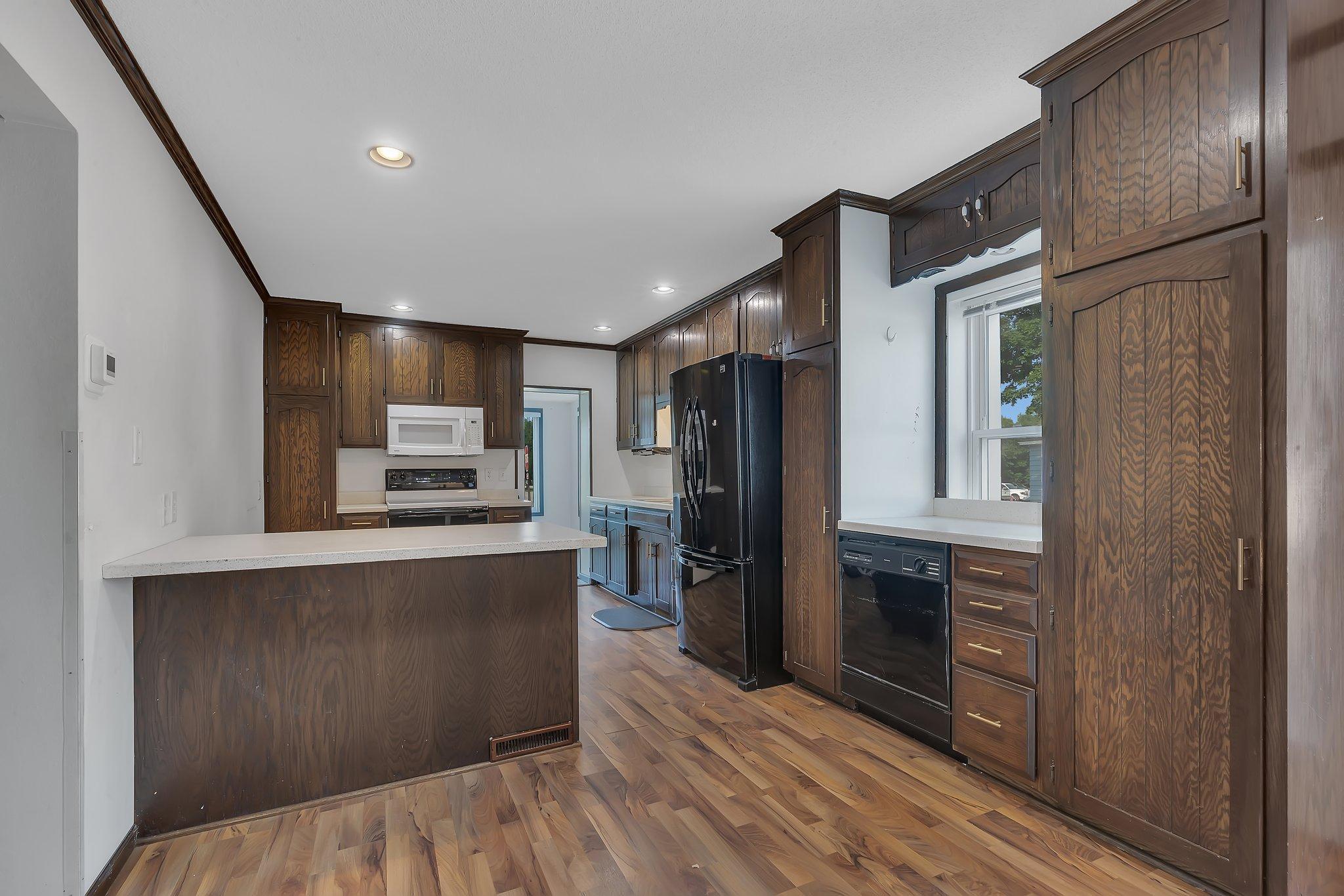 113 Barracuda Avenue Northeast Avon, MN 56310 - Photo 2 of 40