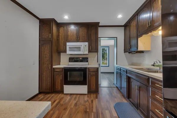 $199,900 | 113 Barracuda Avenue Northeast, Avon, MN 56310