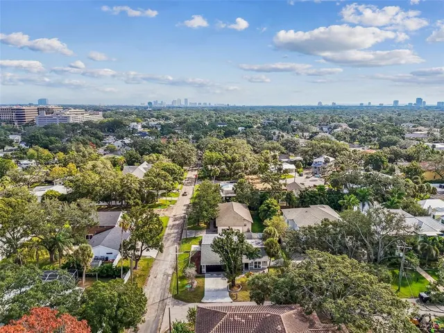 $3,995 | 2 South Treasure Drive, Tampa, FL 33609