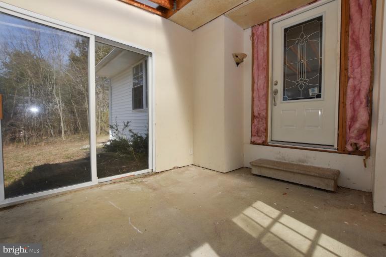 607 Hurffville - Cross Keys Road Sewell, NJ 08080 - Photo 12 of 17 Sunroom